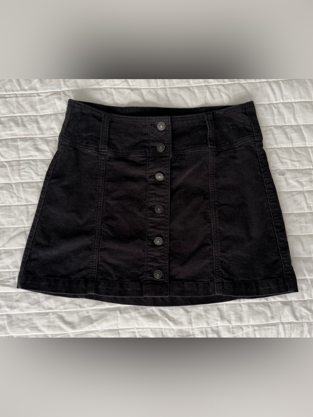 American Eagle High Waisted Corduroy Grey Button Up Mini Skirt